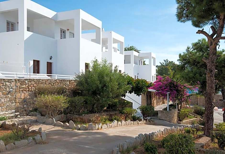 Karpathios Studios Pefkos