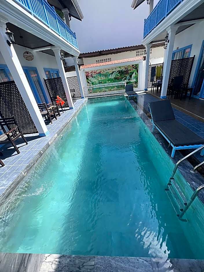 Sadakham Royal View Hotel