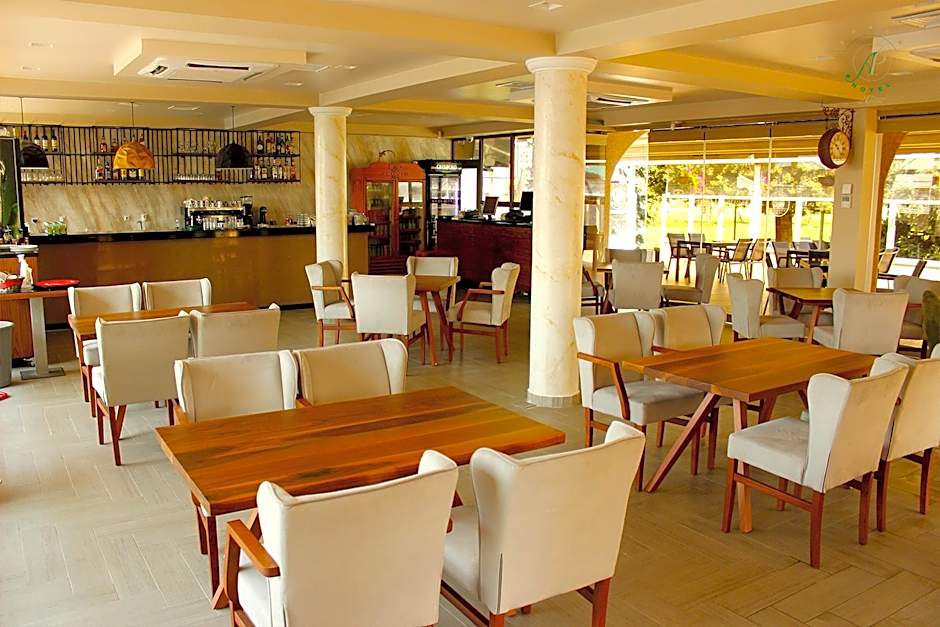 Aleksandar Palace Hotel Congress Center & SPA