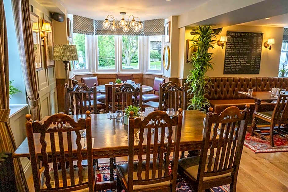 The Globe, Warwick, Warwickshire - Brunning & Price