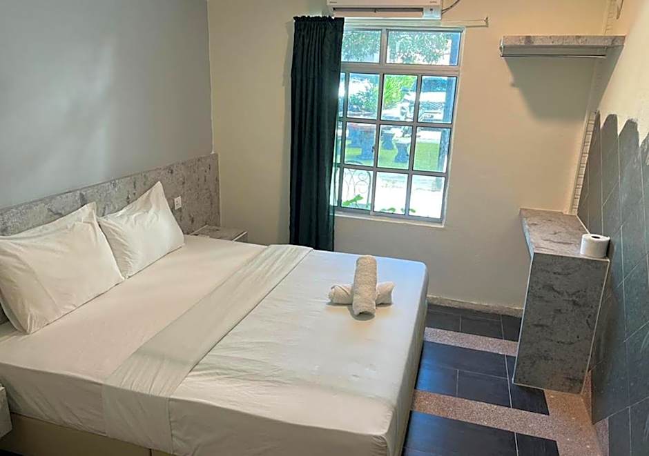 D'Lima Beach Inn