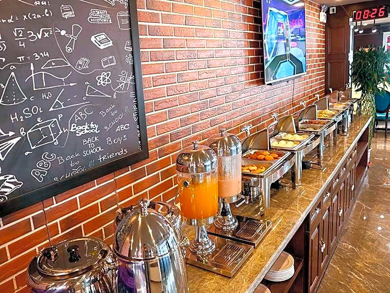 James Joyce Coffetel Golmud Huaxing Plaza Branch