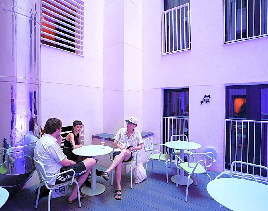 AMISTAT City Hostel Barcelona