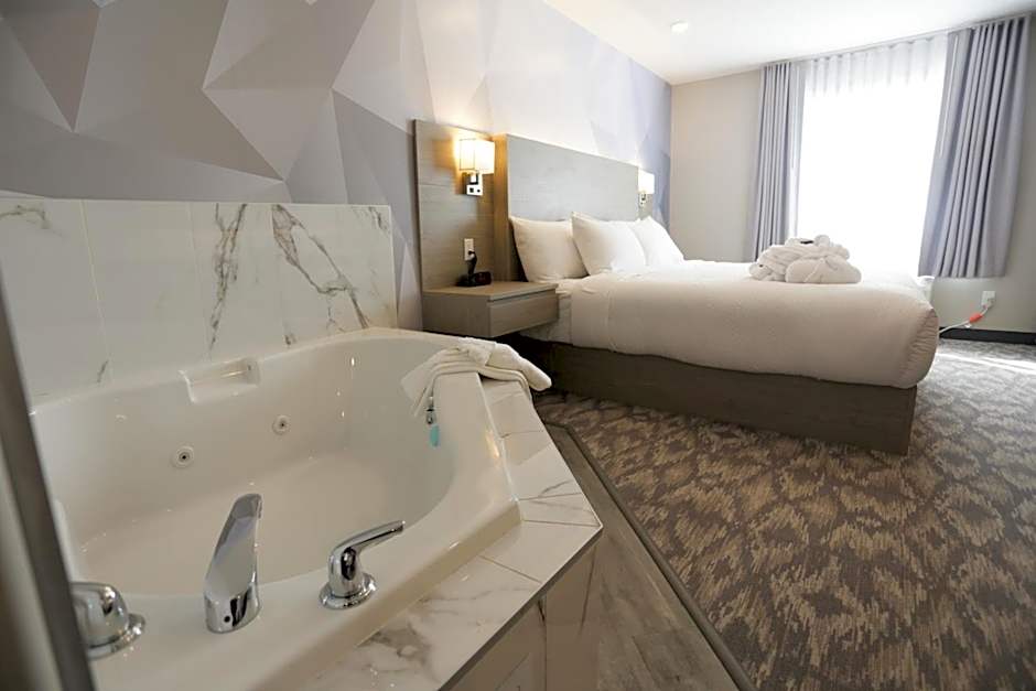 Days Inn by Wyndham Calgary North Balzac