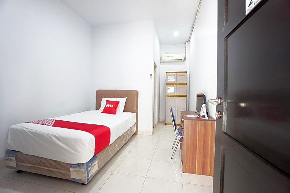 OYO 2566 Putri Kesia Rooms