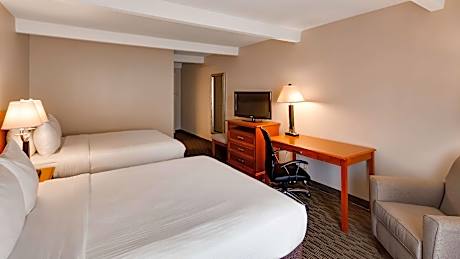 2 queen beds, nonsmoking