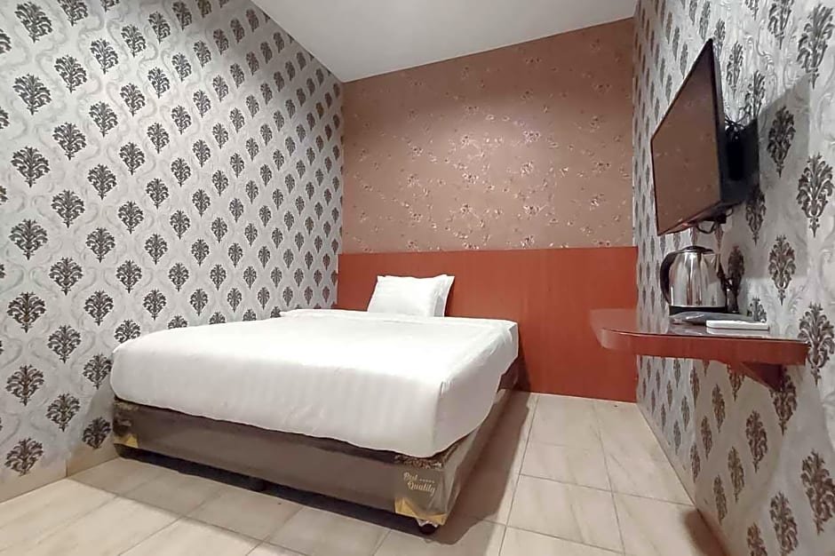 RedDoorz Plus @ Jalan Letda Sujono Medan 2