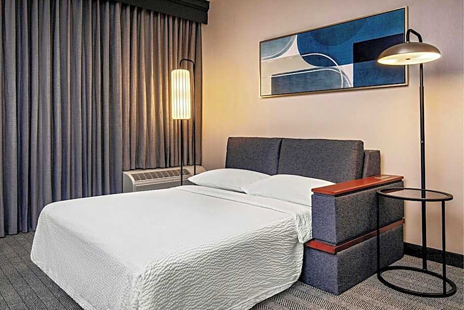 Courtyard by Marriott Boston Andover