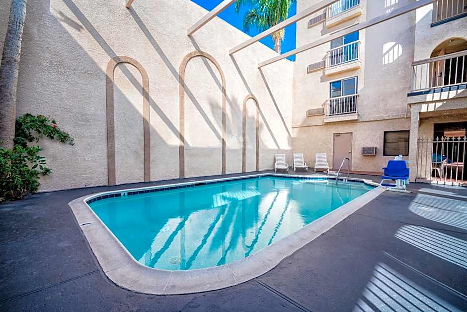 Studio 6 Suites Lawndale, CA South Bay