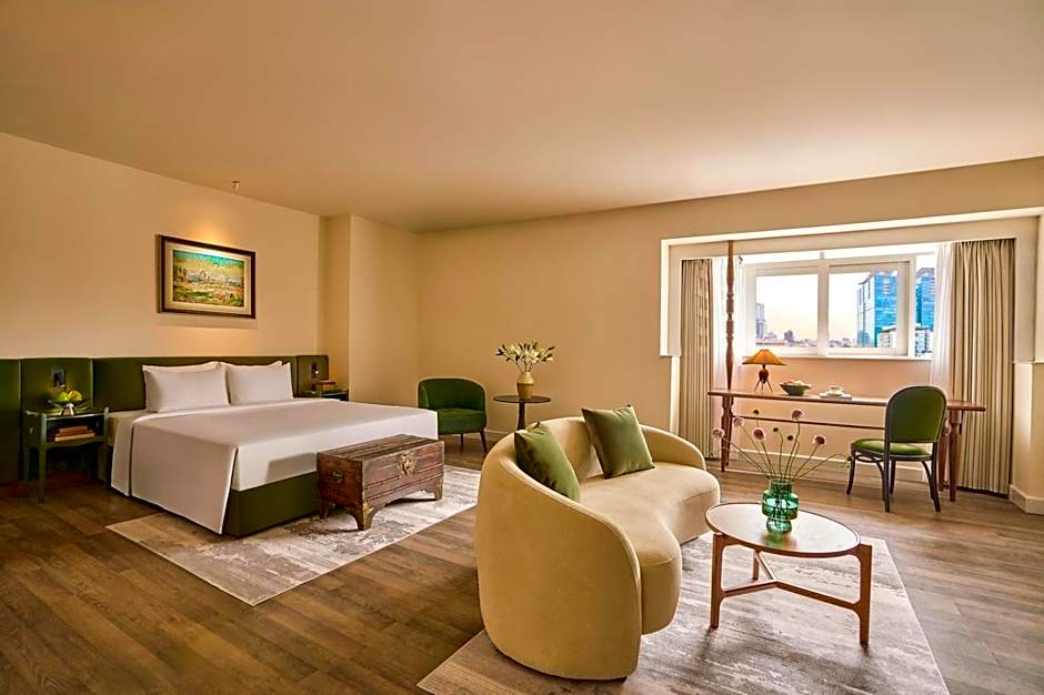 Photo 1 of 10 of Executive Suite