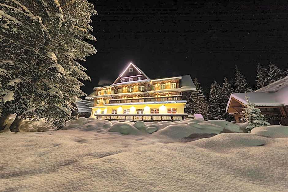 Hotel Mikulášska Chata
