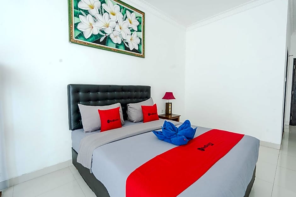 RedDoorz @ Uluwatu Suites