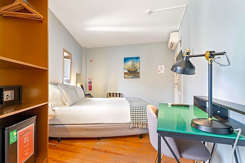 Casa dos Lóios by Shiadu