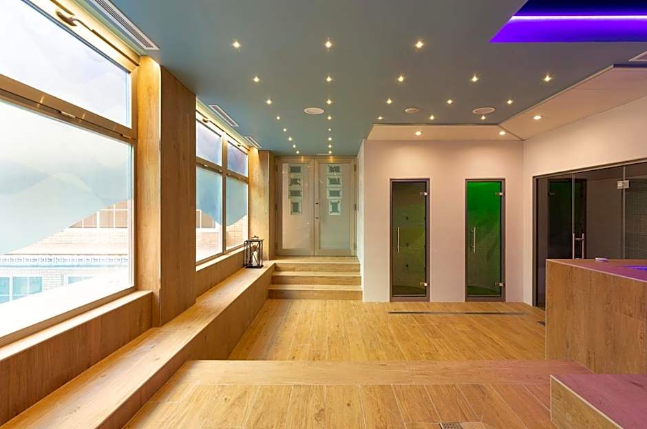 Aparthotel Los Girasoles