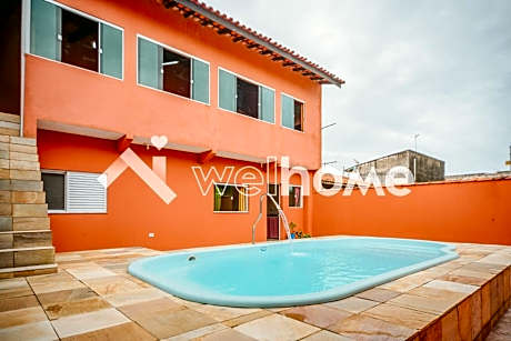 Linda casa com piscina em Peruíbe