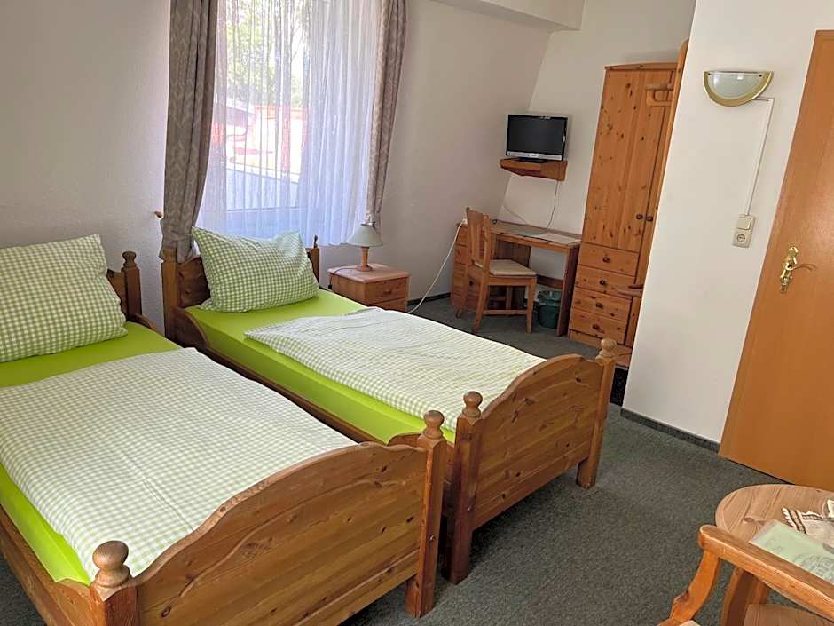 Landhotel & Restaurant Zum Krug im grünen Kranze