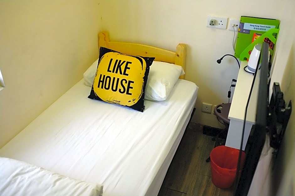 Alohas Hong Kong Hostel