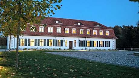 Gut Sarnow - Hotel und Restaurant