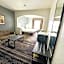 FairBridge Inn & Suites Cleburne