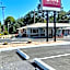 Lark Motel Willits