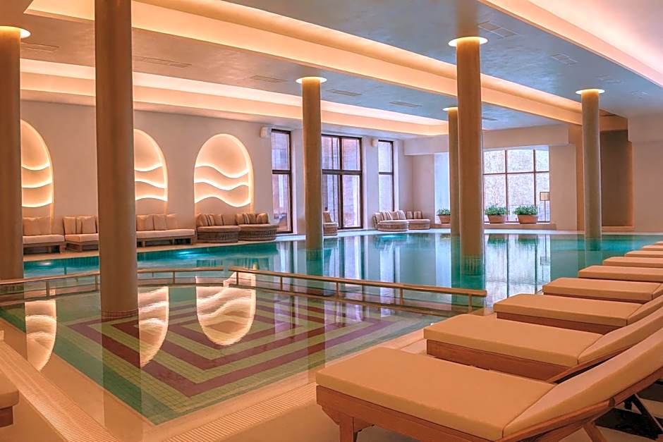 Maxi Park Hotel & Spa