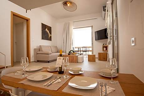 Deluxe Suite with Sea View