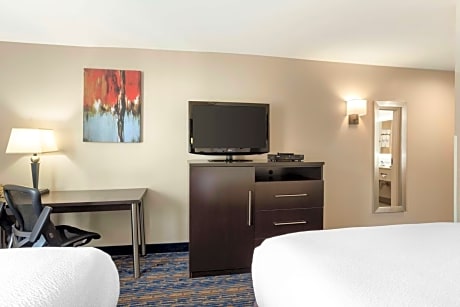 Queen Room with Two Queen Beds - Non-Smoking