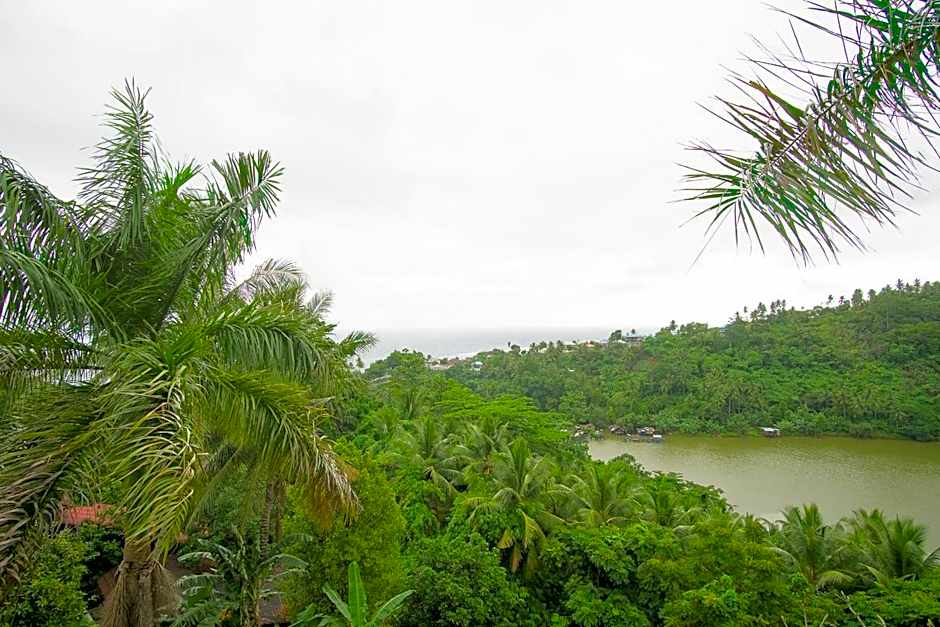 RedDoorz Syariah near Ngade Lake Ternate