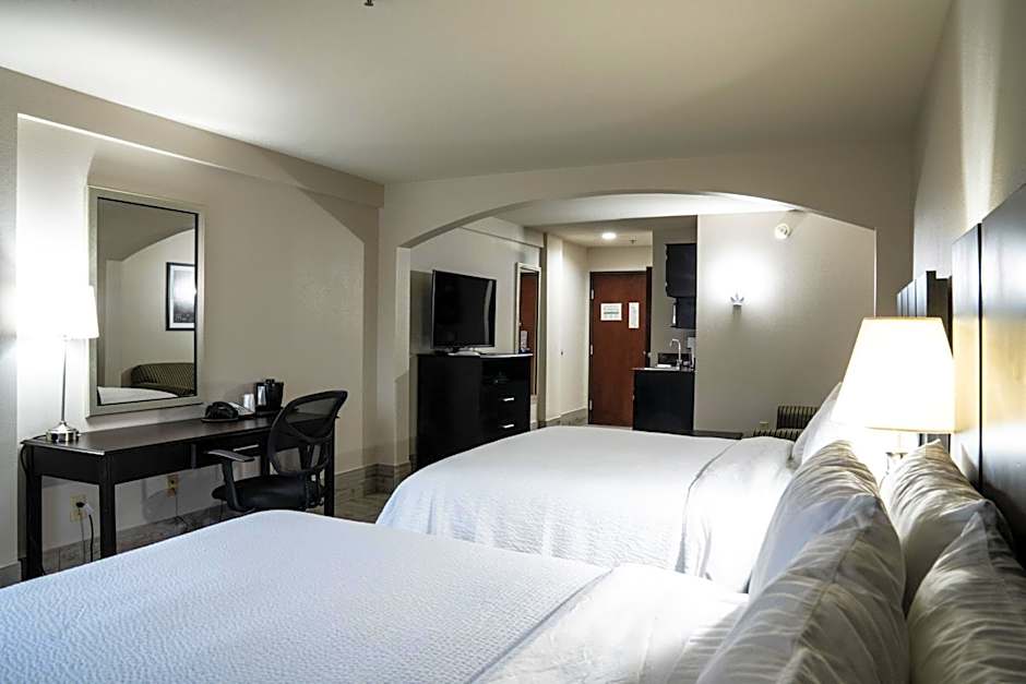 Lucille's Hotel