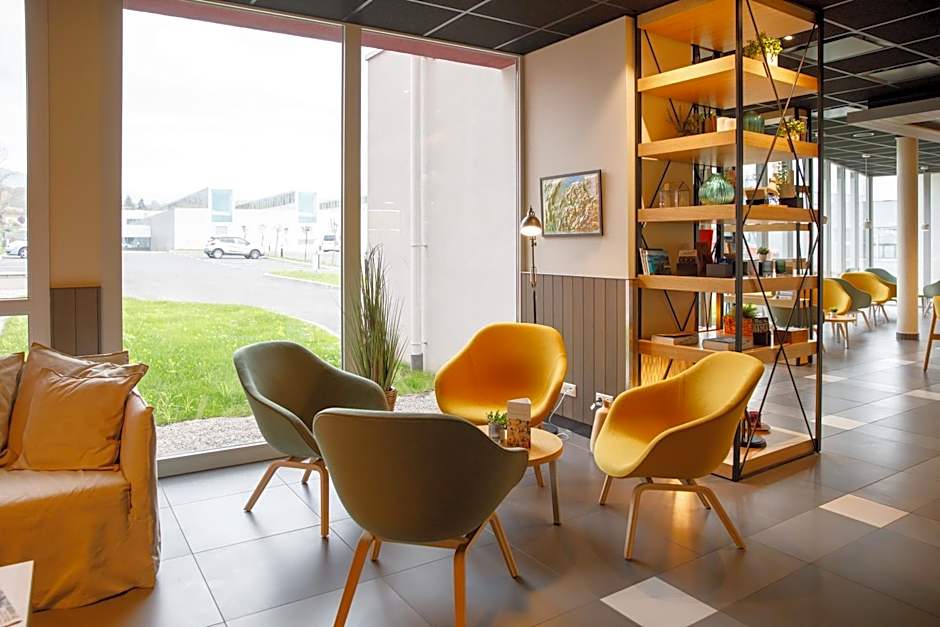 Campanile Findrol - Savoie Leman