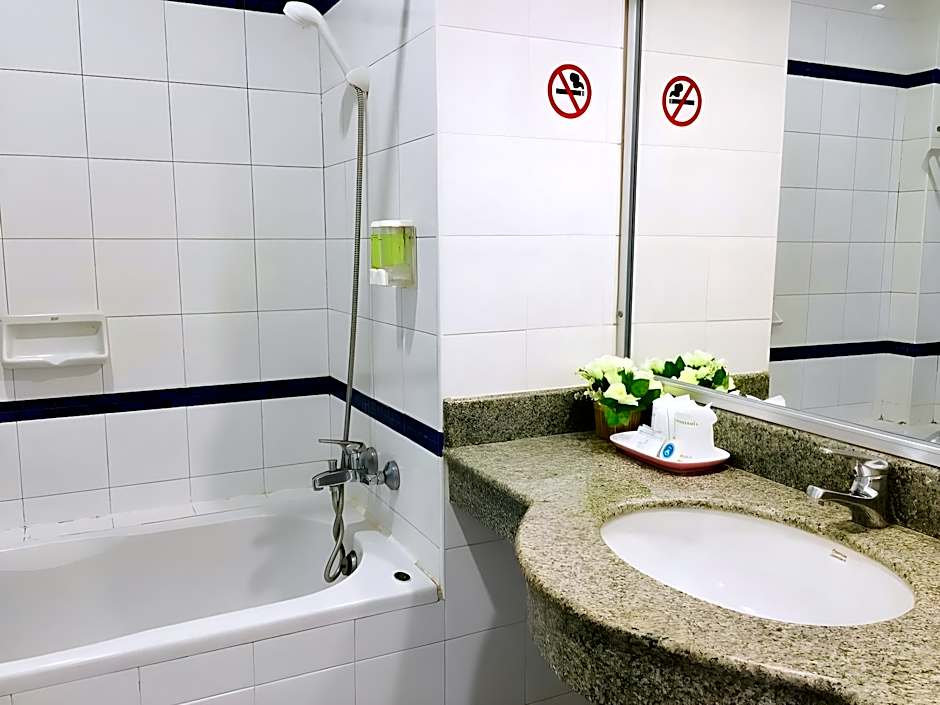 Krabi Golden Hill Hotel