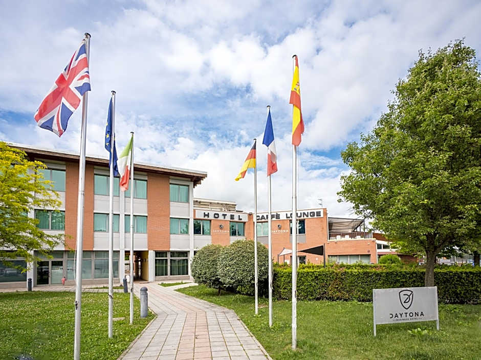 Daytona Business Hotel