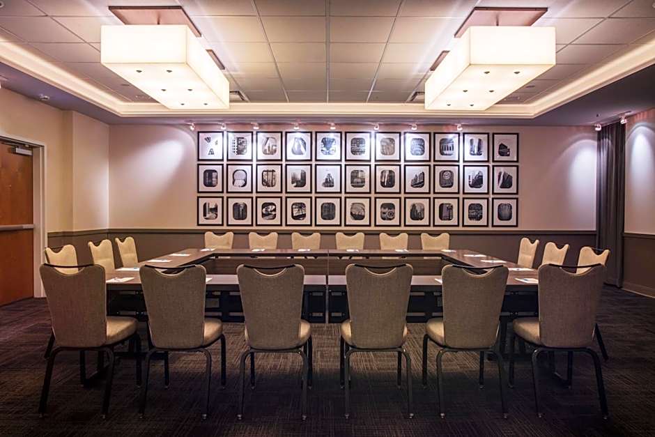 Fairfield Inn & Suites by Marriott Chicago Downtown/River North