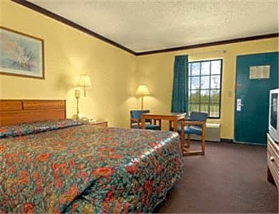 Super 8 by Wyndham Lakeland