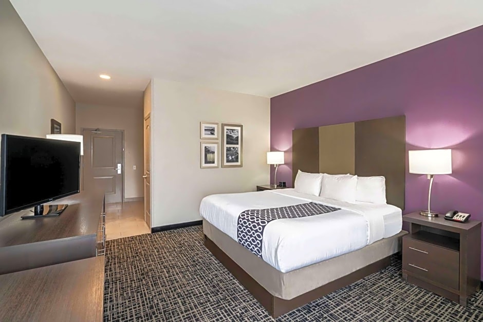 La Quinta Inn & Suites by Wyndham Chattanooga - Lookout Mtn