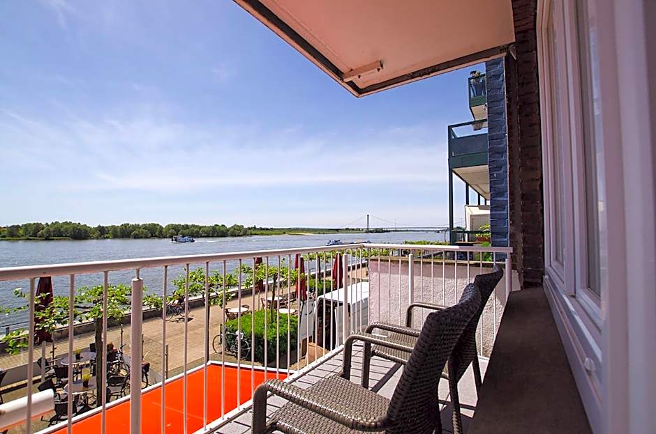 Hotel Rheinpromenade8