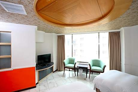 Business Twin Room Window