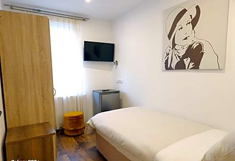 Single Room with Private Bathroom