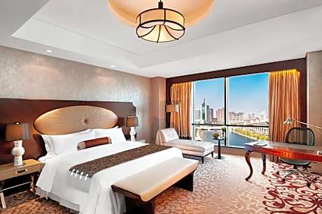 Grand Deluxe Room with River View