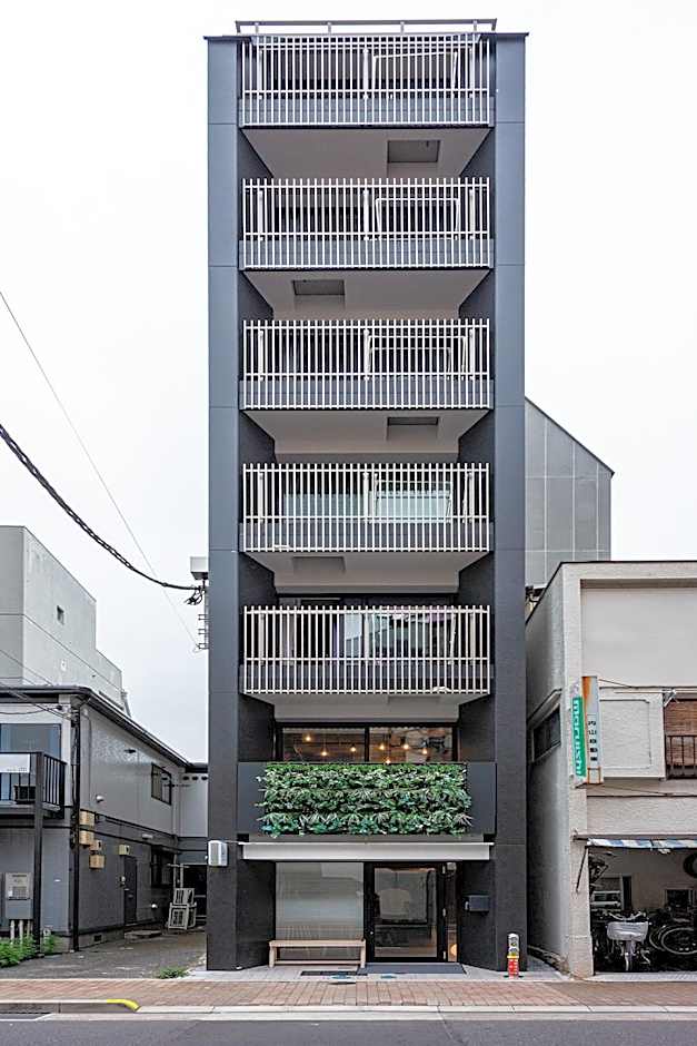 plat hostel keikyu asakusa station