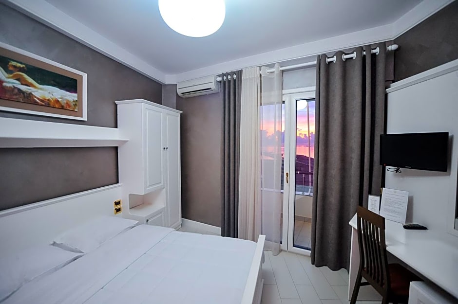 Iliria Internacional Hotel