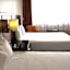 Travelodge Hotel & Convention Center by Wyndham Quebec City