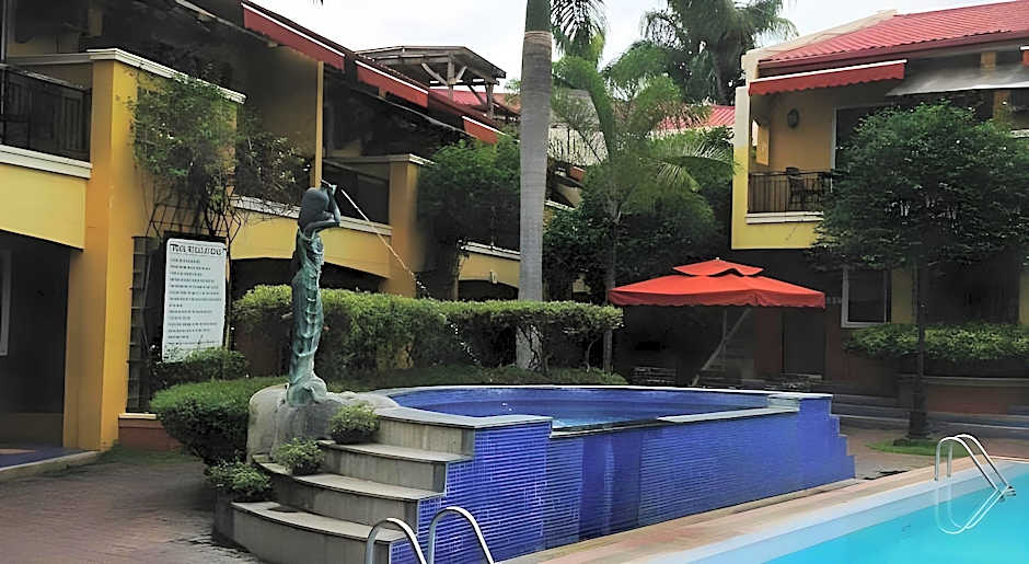 Crown Regency Residences Davao Hotel