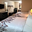 Red Roof Inn Staunton