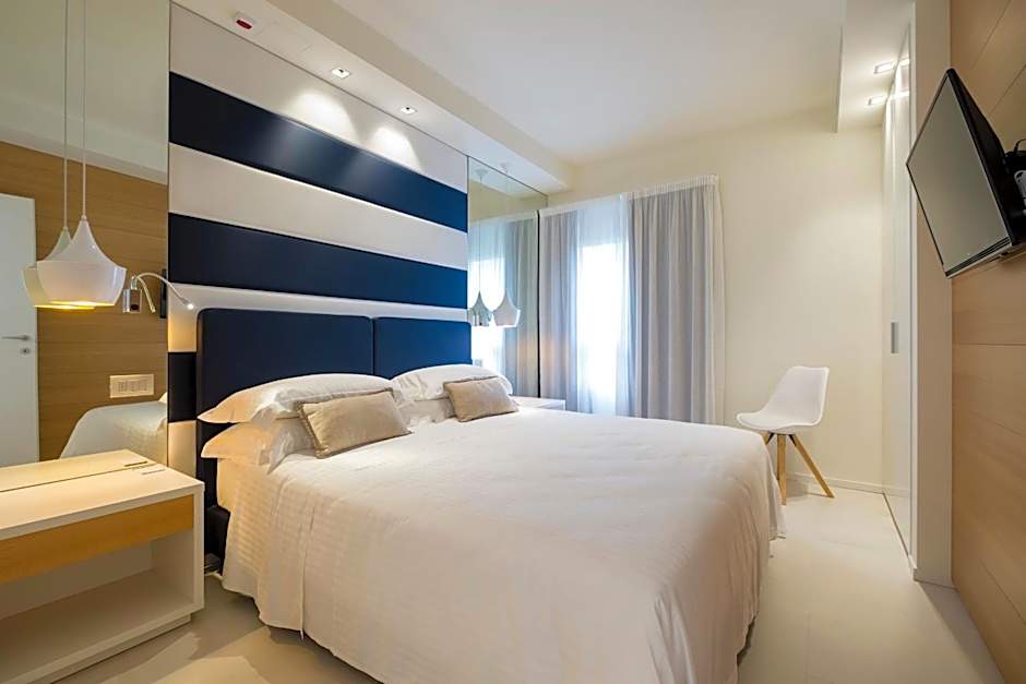 Metropol Ceccarini Suite - Luxury apartments