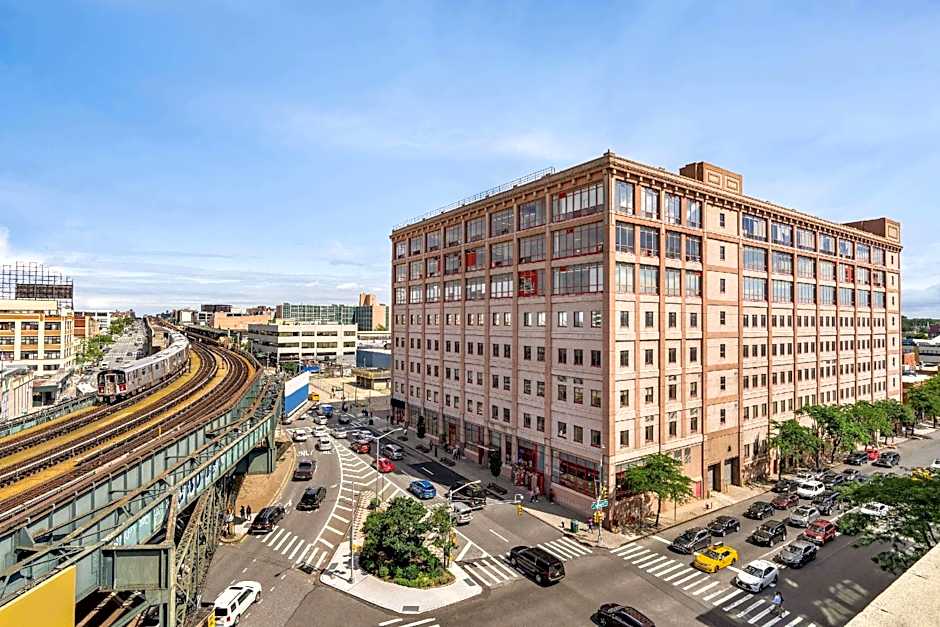 Days Inn Long Island City – New York, NY
