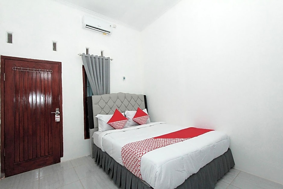 OYO 435 Panglima Polim Homestay Syariah