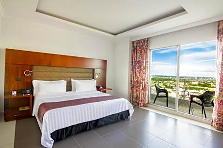 JUNIOR SUITE CAPACITY 2