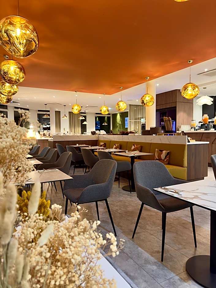 Mercure Chartres Est