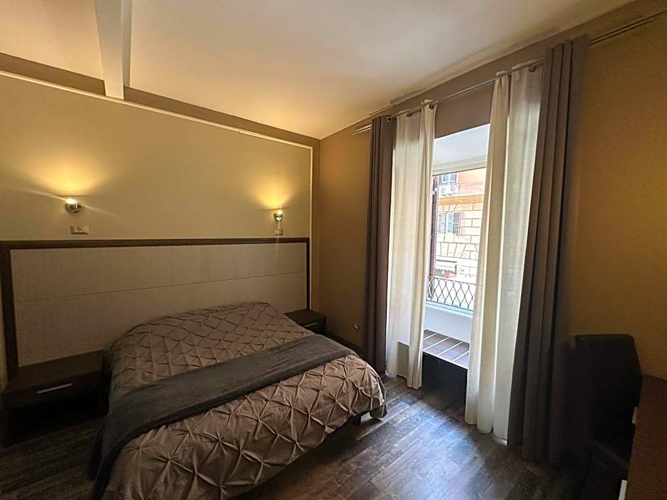Candia Rooms